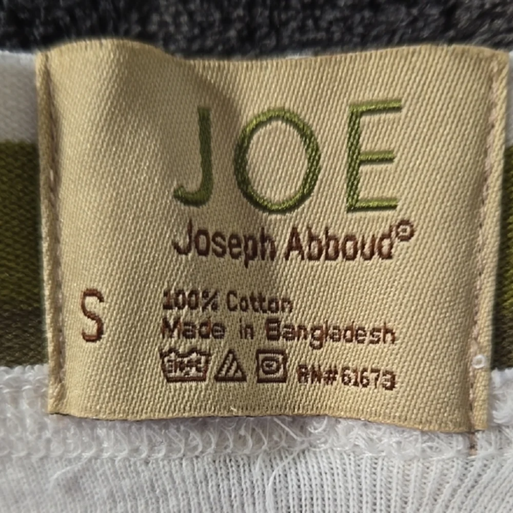 Joseph Abboud White Briefs with Comfortable Fit and Soft Material - Picture 2 of 3